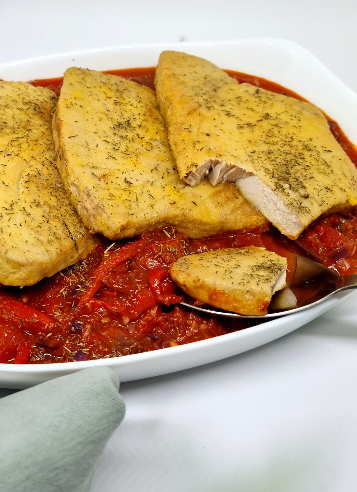 Thon à la basquaise