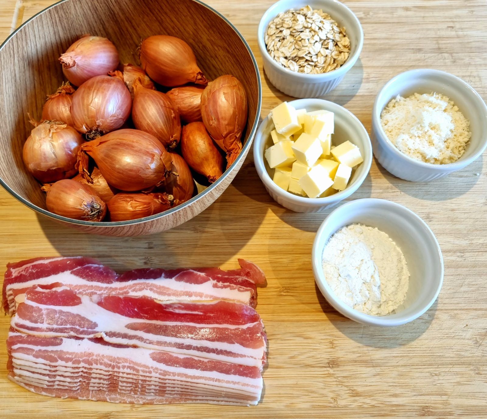 Crumble d'échalotes au lard fumé
