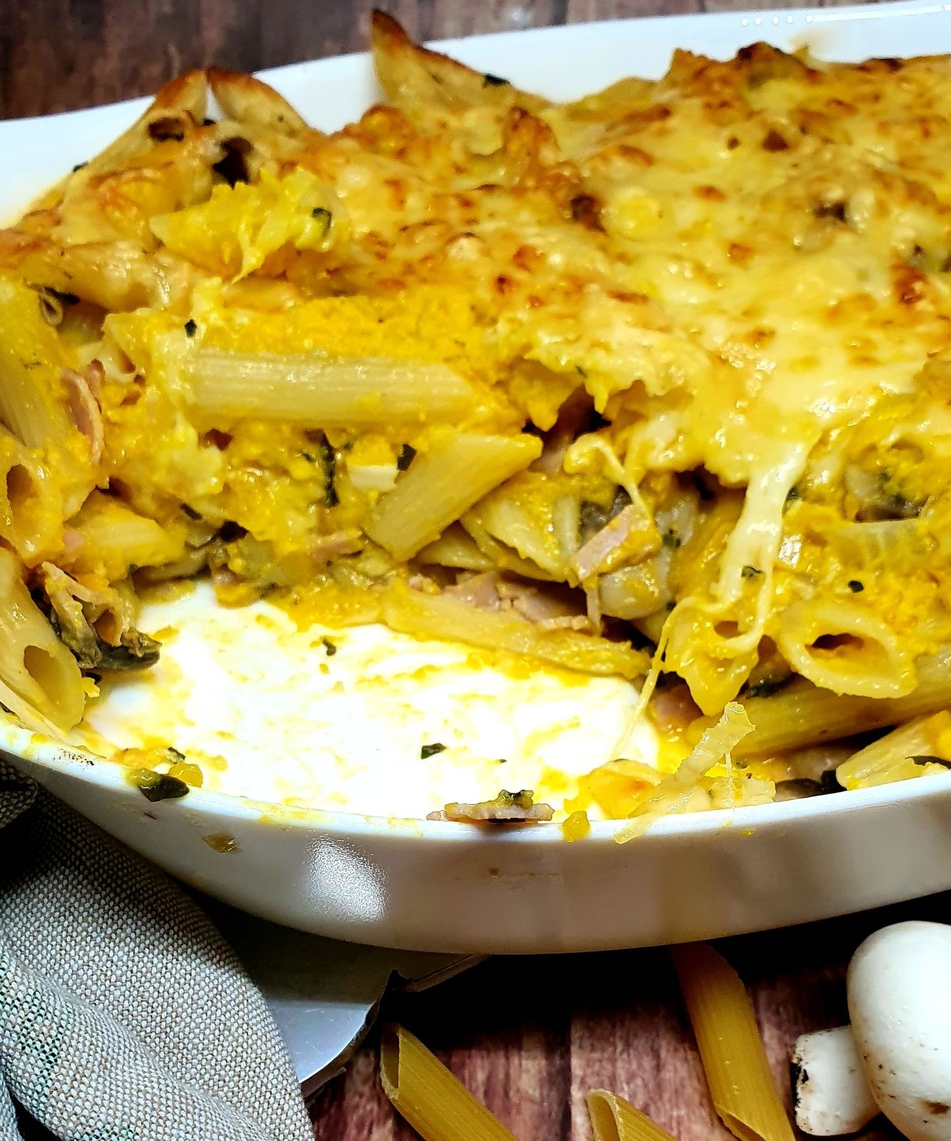 Gratin de pennes aux champignons, sauce potimarron