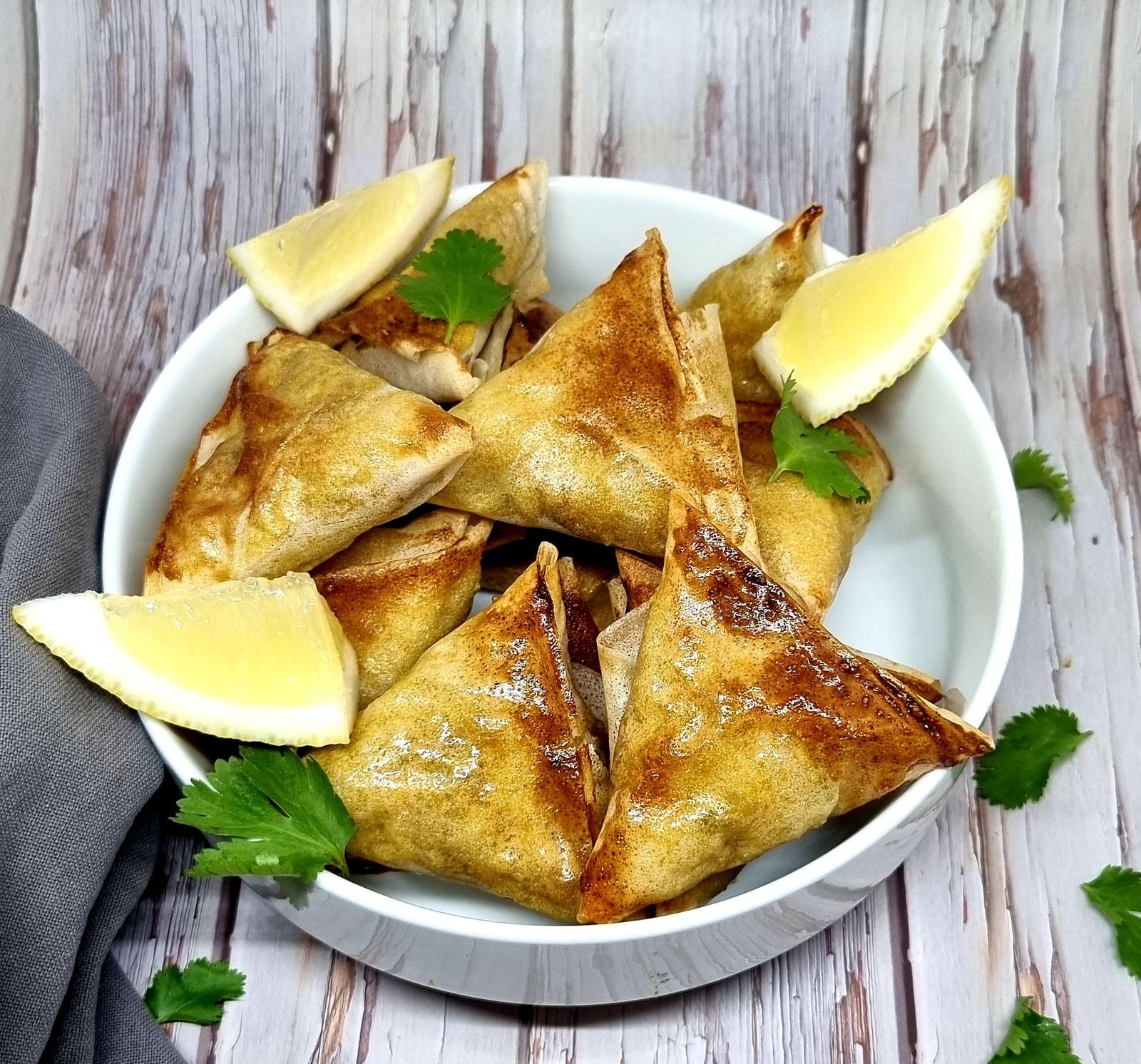 Samoussas au thon et épices