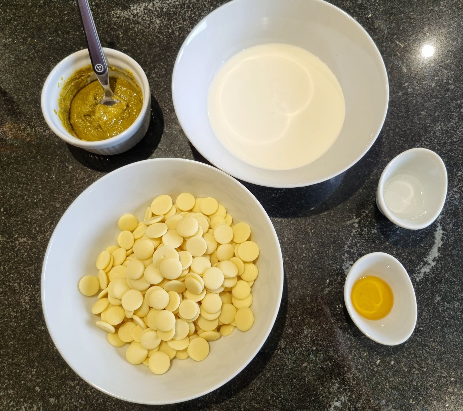 Macarons pistache cerise