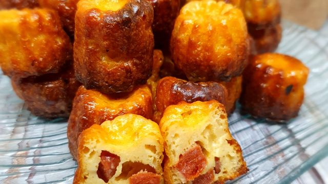 Cannelés au chorizo et beaufort