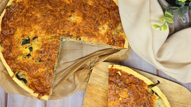 Quiche à la mimolette et aux blettes