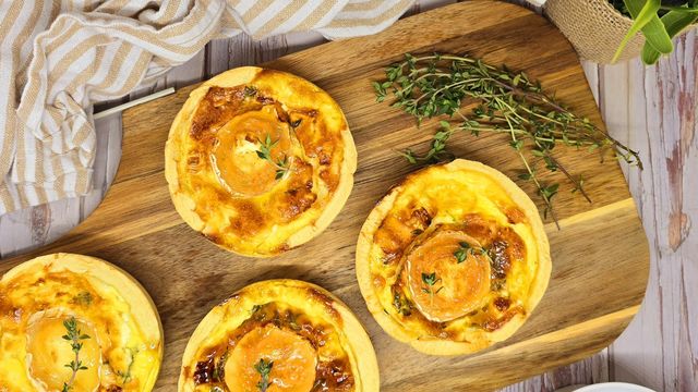 Quiches au chèvre et thym