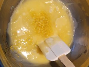 Macarons citron noisette