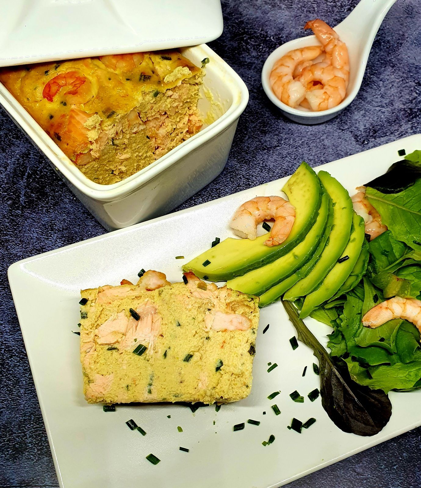Terrine de saumon et crevettes au curry