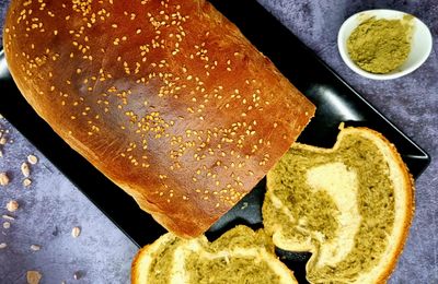 Pain brioché roulé au matcha