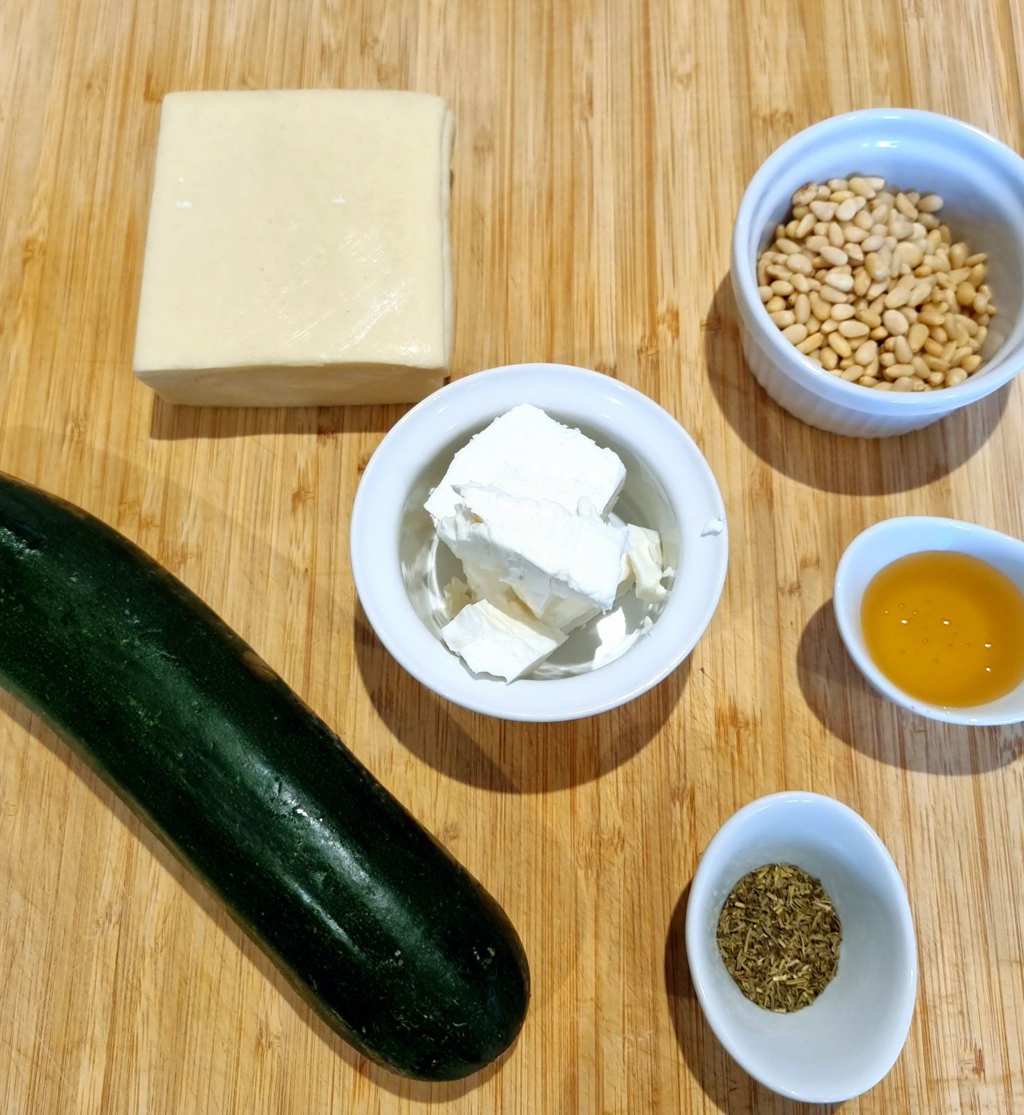 Roses de courgettes et fêta