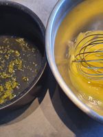 Entremet chocolat noir, citron vert, framboises