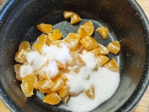 Bûche clémentine et chocolat au caramel