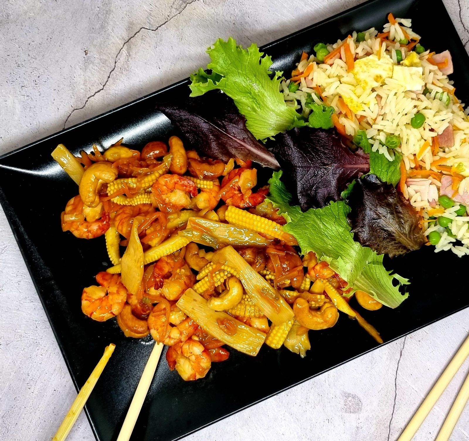 Crevettes sautées aux noix de cajou