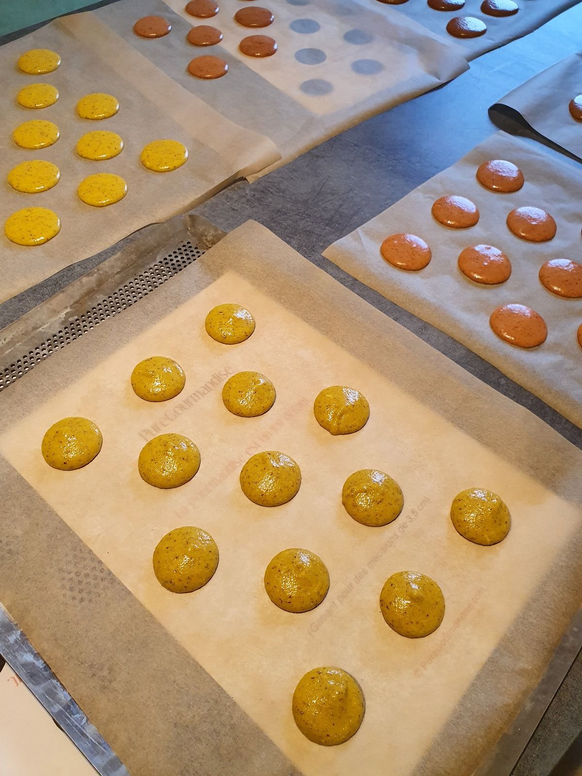 Coques de macarons à la meringue italienne