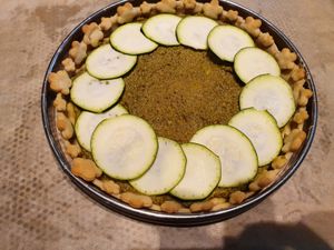 Tarte au pesto, courgettes et tomates cerises