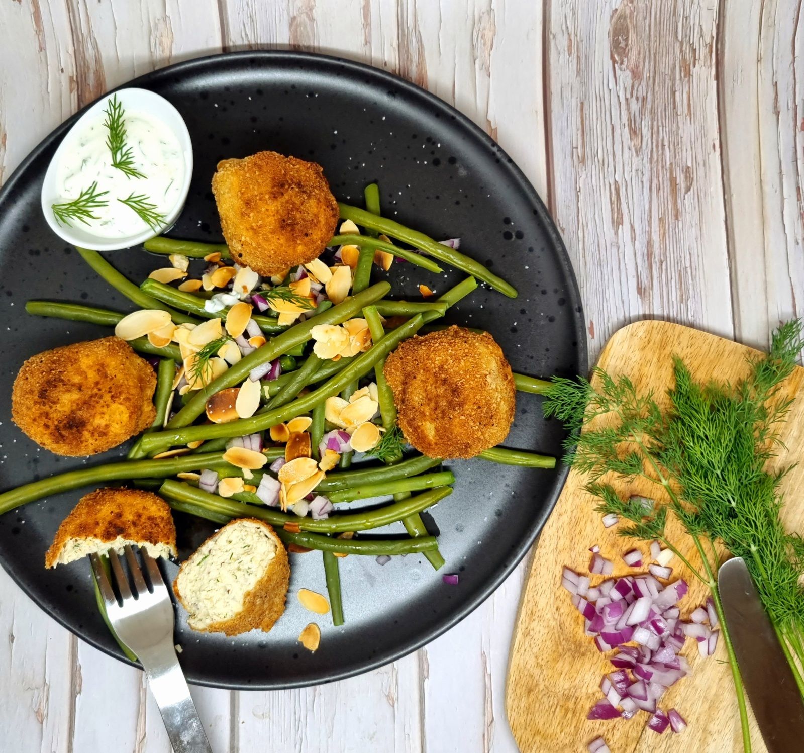 Boulettes de tofu et salade de haricots verts