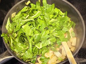 Quiche à la mimolette et aux blettes