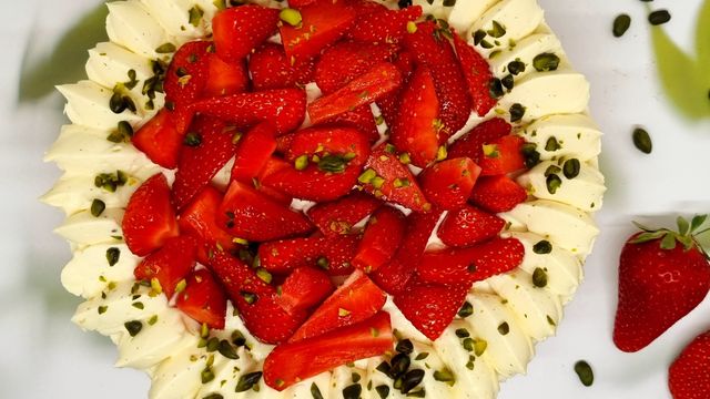 Fraisier crème diplomate