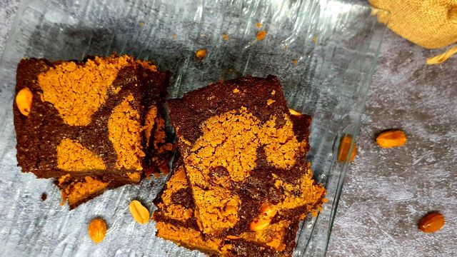 Brownies au chocolat et beurre de cacahuètes