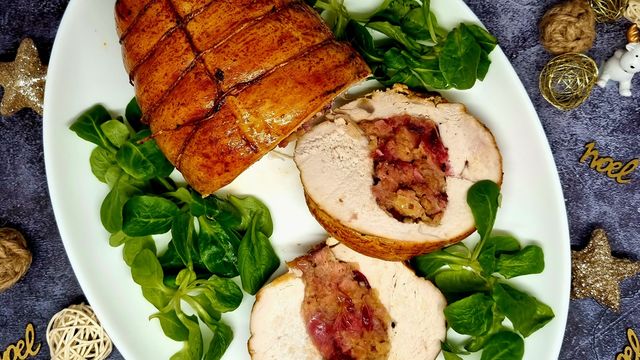 Rôti de dinde farci