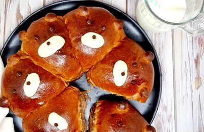 Pains au lait au cacao