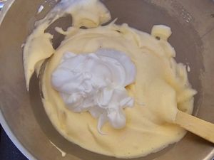 Roulé framboises pistache