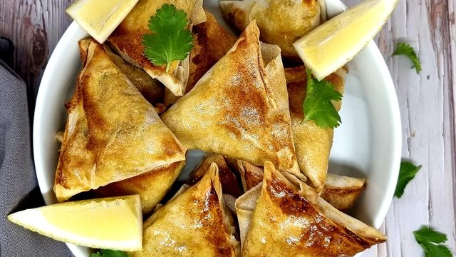 Samoussas au thon et épices