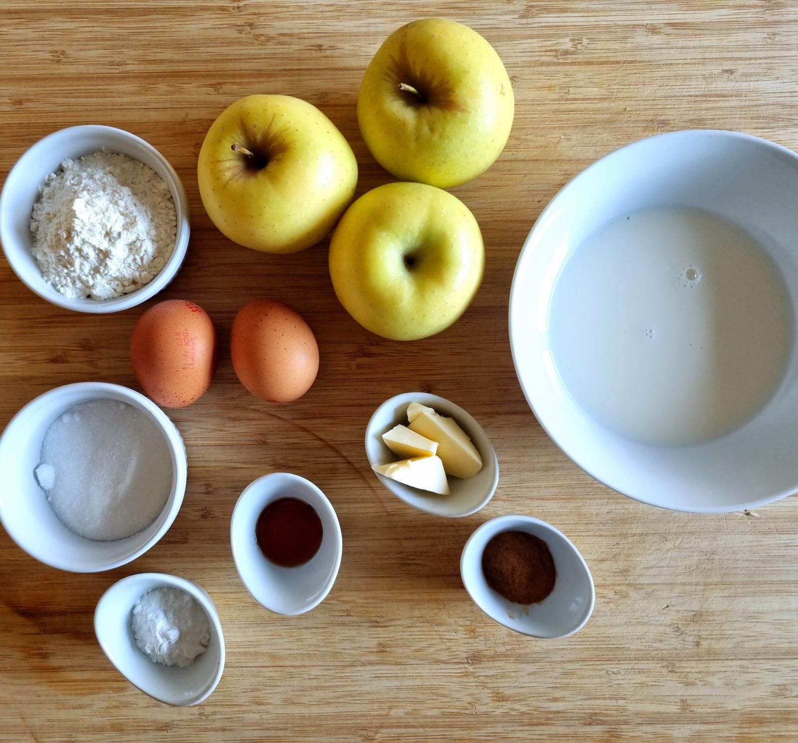 Gâteau invisible aux pommes