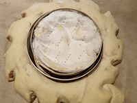 Mont d'or au four et son pain aux lardons