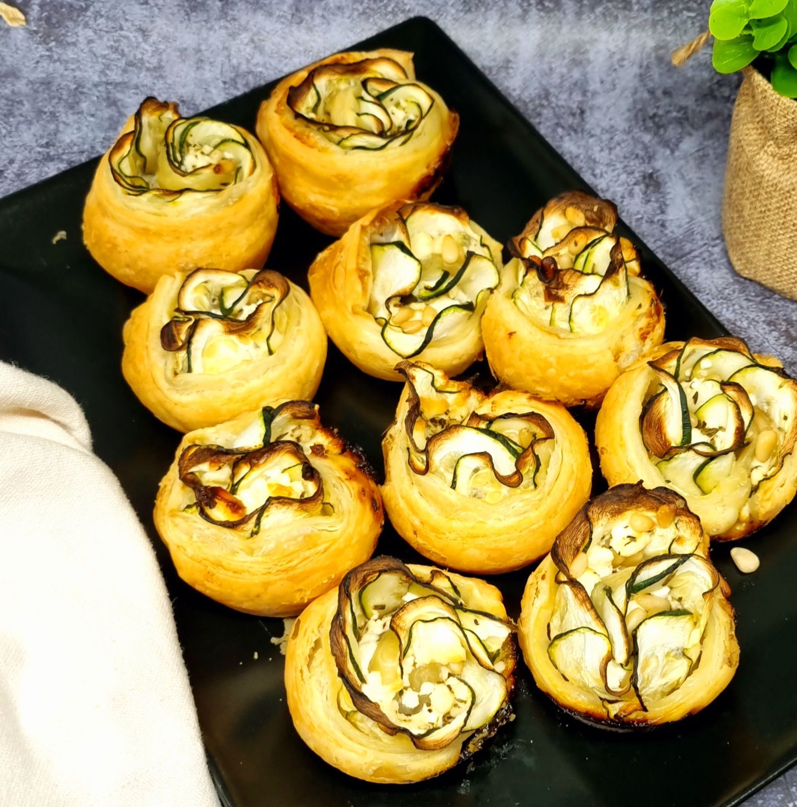 Roses de courgettes et fêta