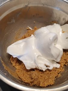 Coques de macarons à la meringue italienne