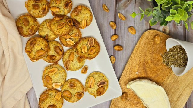 Mendiants de St Félicien et cacahuètes