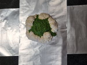 Chou fleur rôti au pesto d'épinard