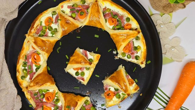 Couronne feuilletée printanière