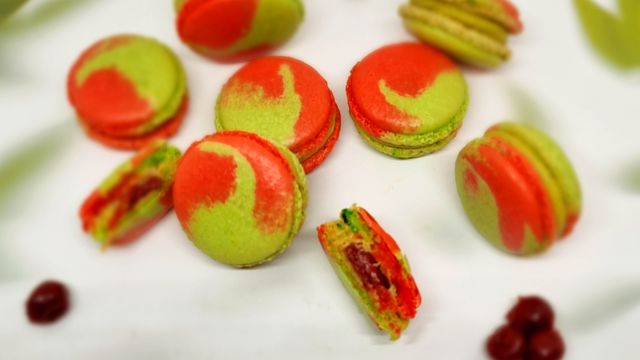 Macarons pistache cerise