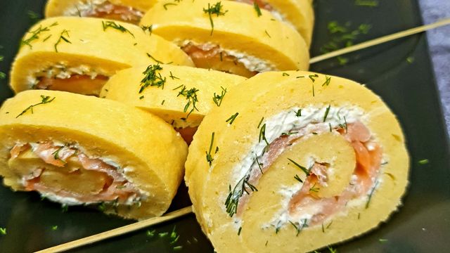 Bûche salée au saumon fumé