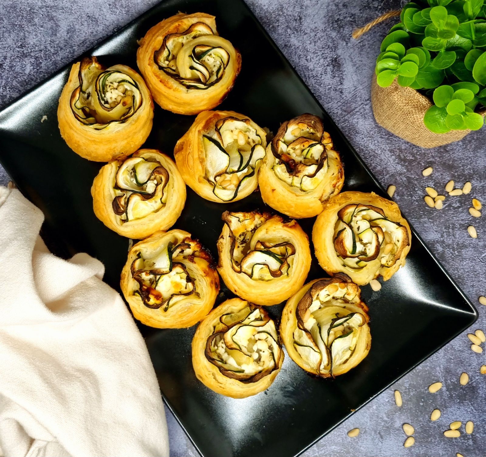 Roses de courgettes et fêta