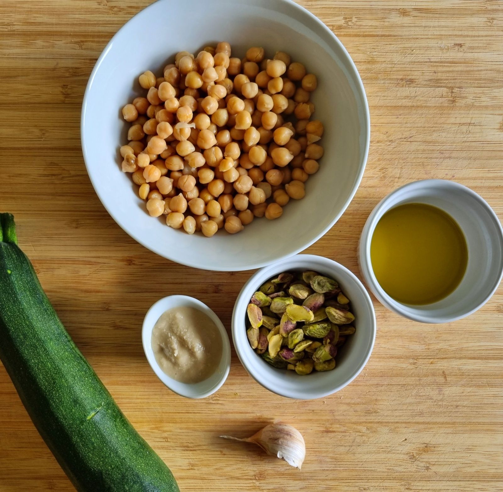 Houmous aux courgettes grillées et pistaches
