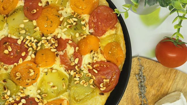 Tatin à la tomate et au chèvre