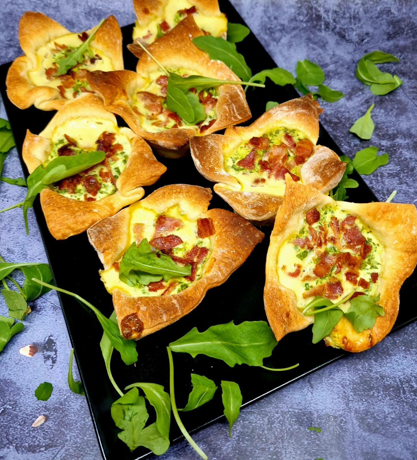 Mini quiches roquette et lard