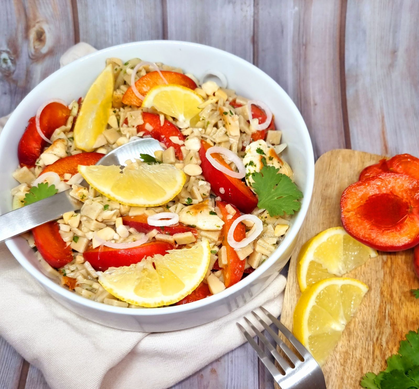 Salade de crozets au poulet grillé et abricots