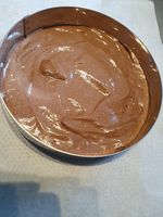 Entremet chocolat noir, citron vert, framboises