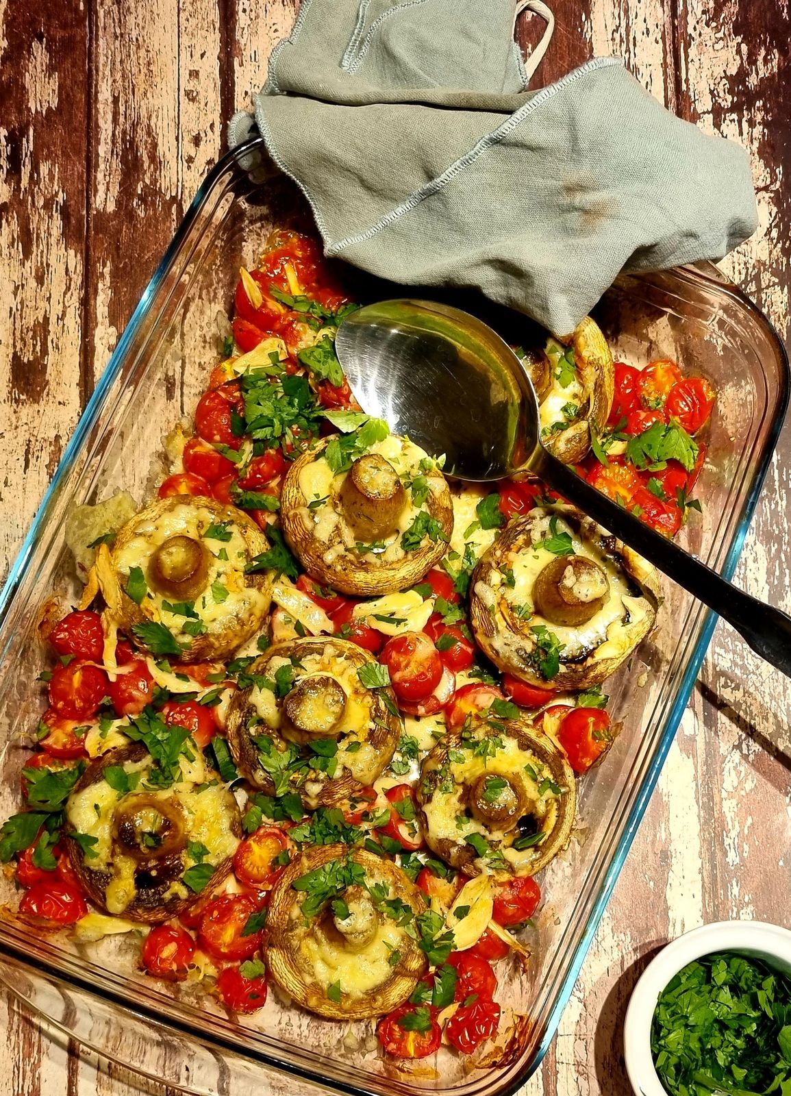 Champignons rôtis et gratinés au cantal