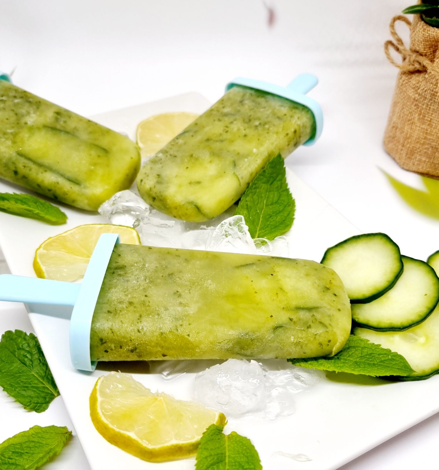 Popsicle concombre citron vert et menthe