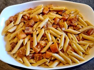 Gratin de pâtes, butternut et scamorza fumée