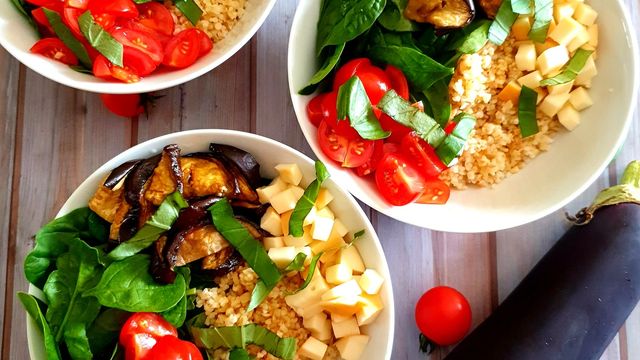 Bowl aux aubergines grillées