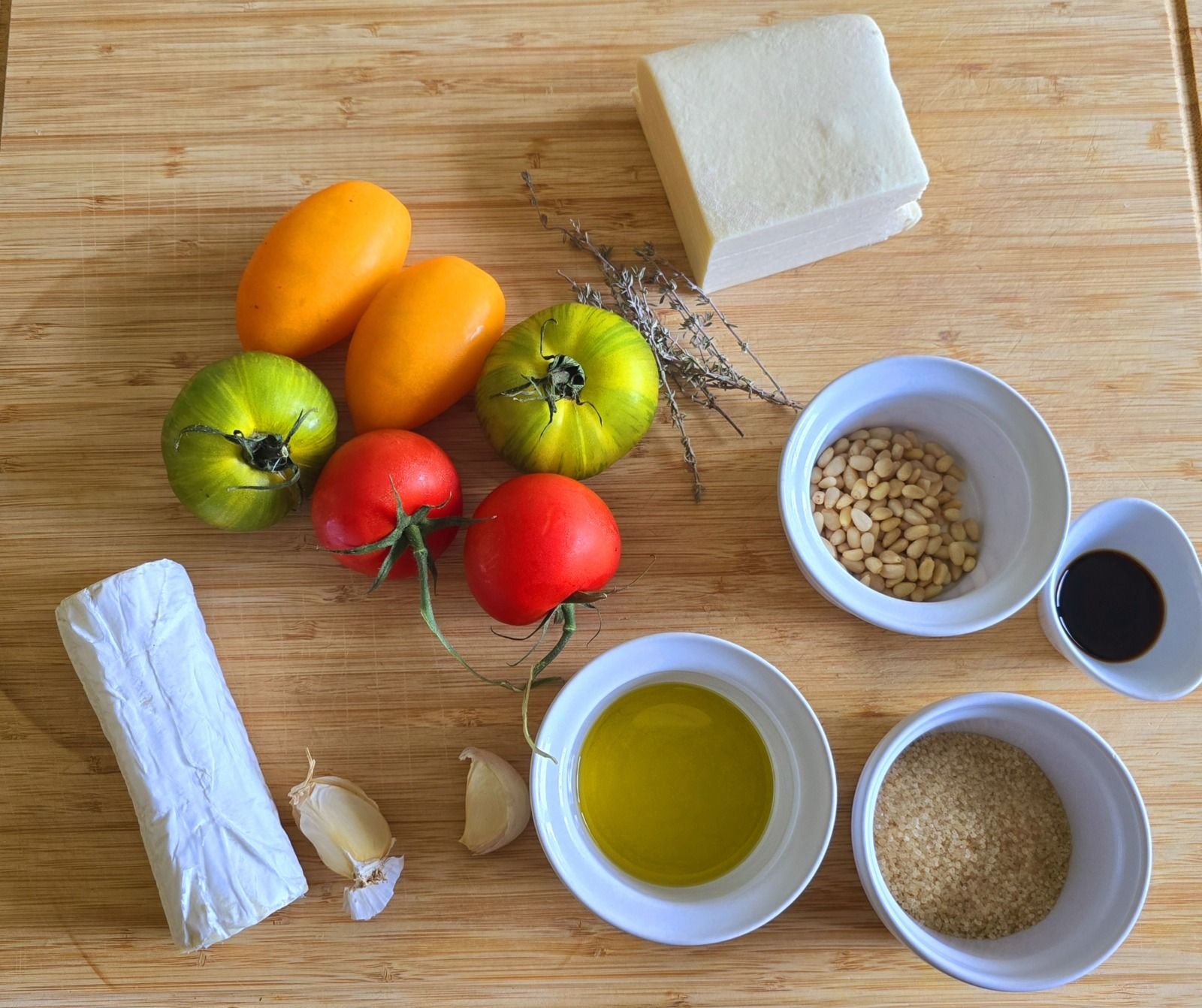 Tatin à la tomate et au chèvre