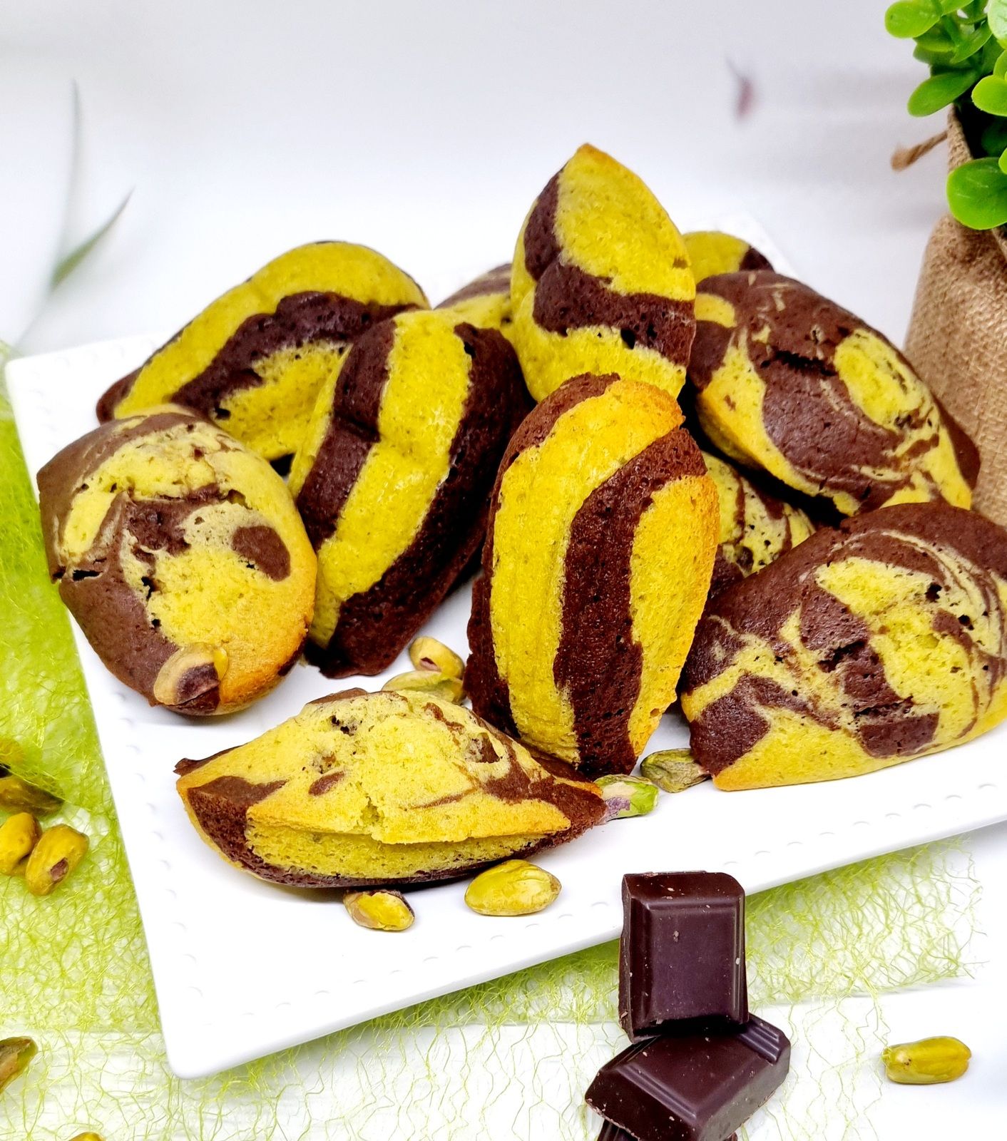 Madeleines marbrées chocolat pistache