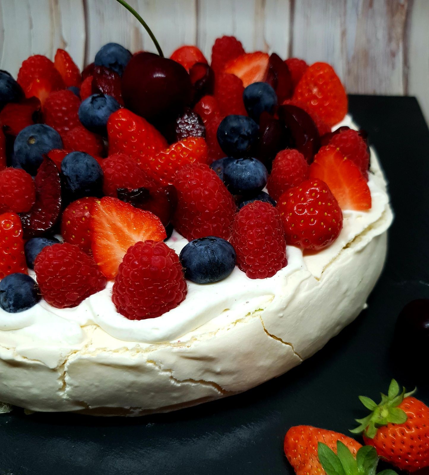 Pavlova aux fruits rouges