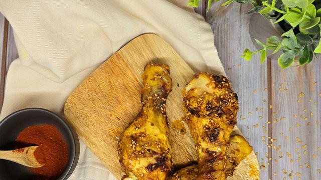Pilons de poulet aux épices et sésame