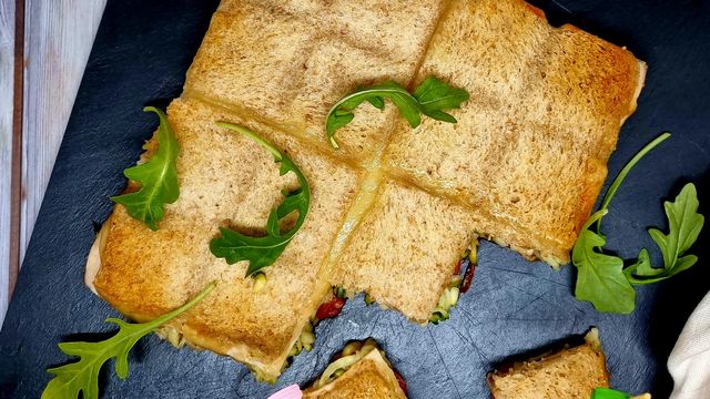 Croque tablette au poulet et courgette