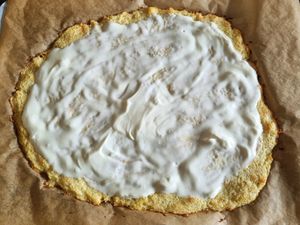 Pizza automnale à la pâte de chou fleur